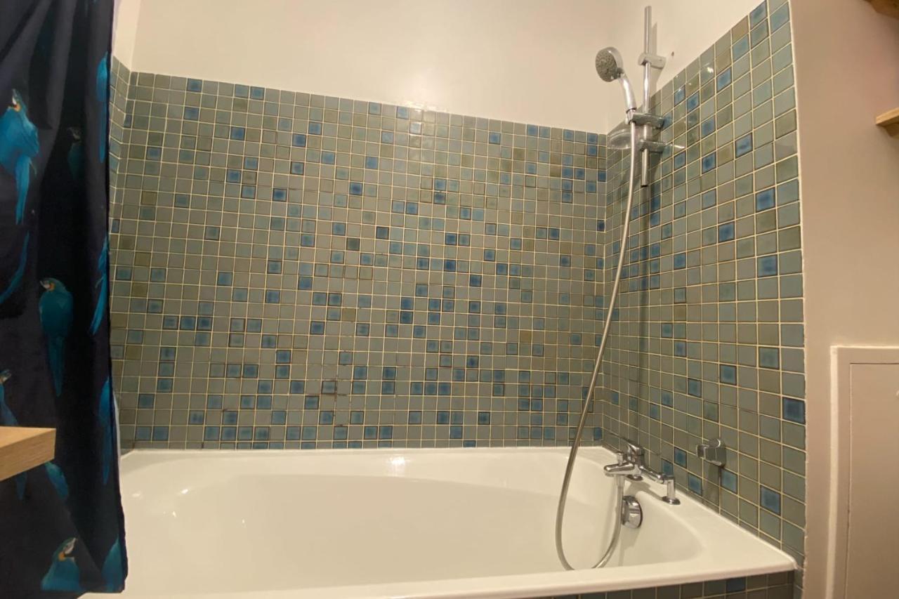 A Cosy Gem 2 Steps From The Sacre-Coeur Apartment Paris Luaran gambar